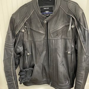 Authentic Harley Davidson Man’s ride gear leather jacket and gloves